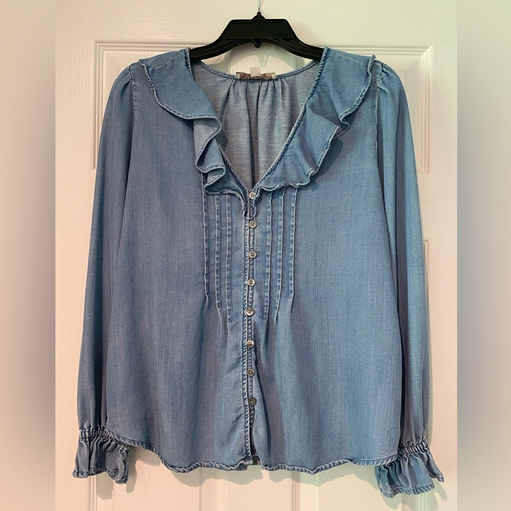 EUC LOFT Chambray Ruffle Top Bell Sleeve Top, size L